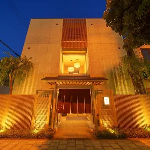 Hotel Waqoo Shitaderamachi, Ōsaka